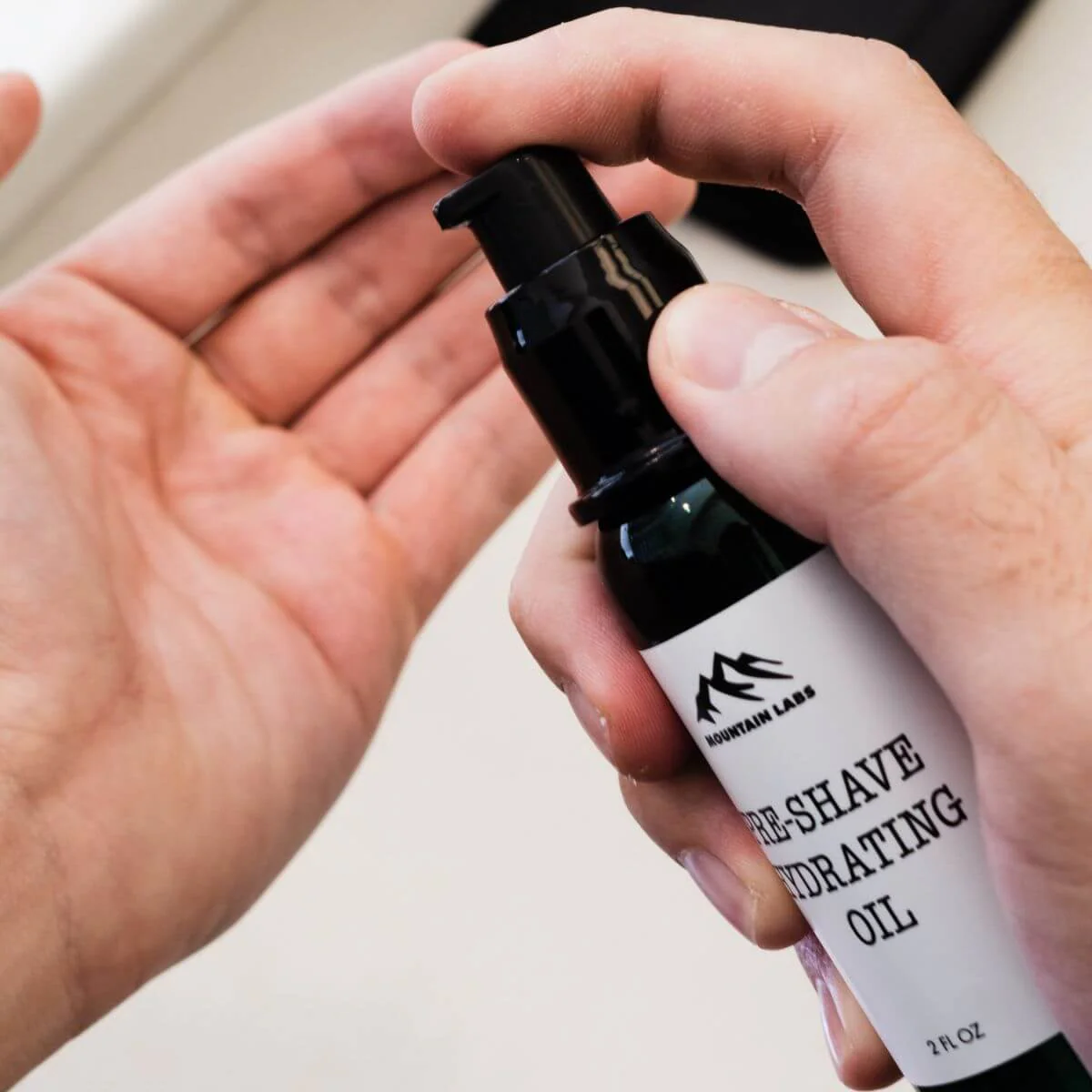 Mountain Labs Pre-Shave Hydrating Oil - Image 4